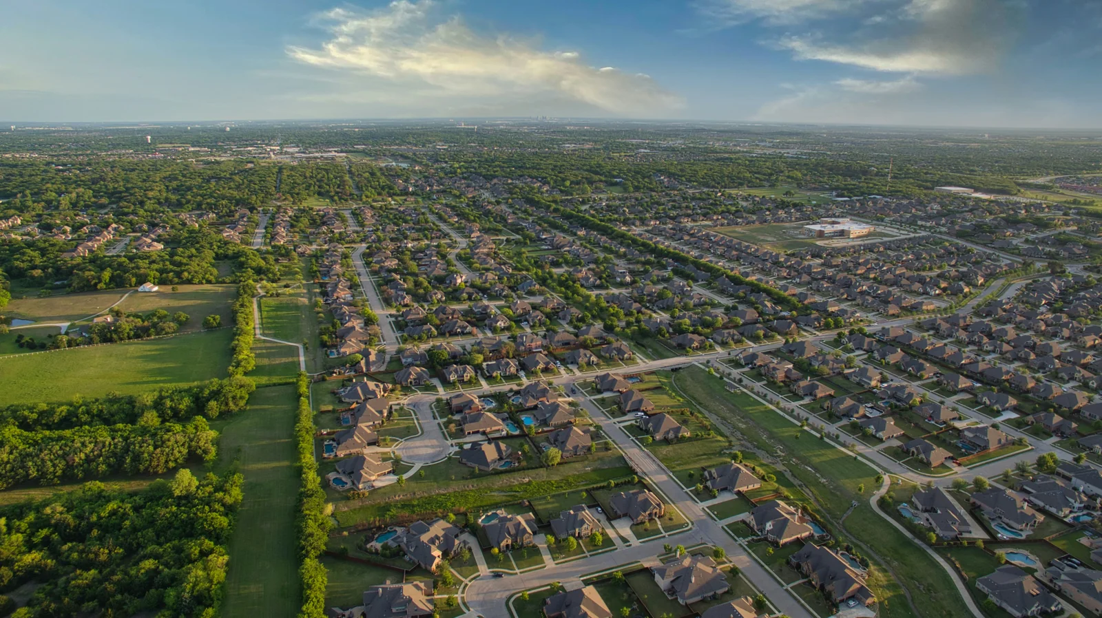 Aerial view of Saginaw neighborhood