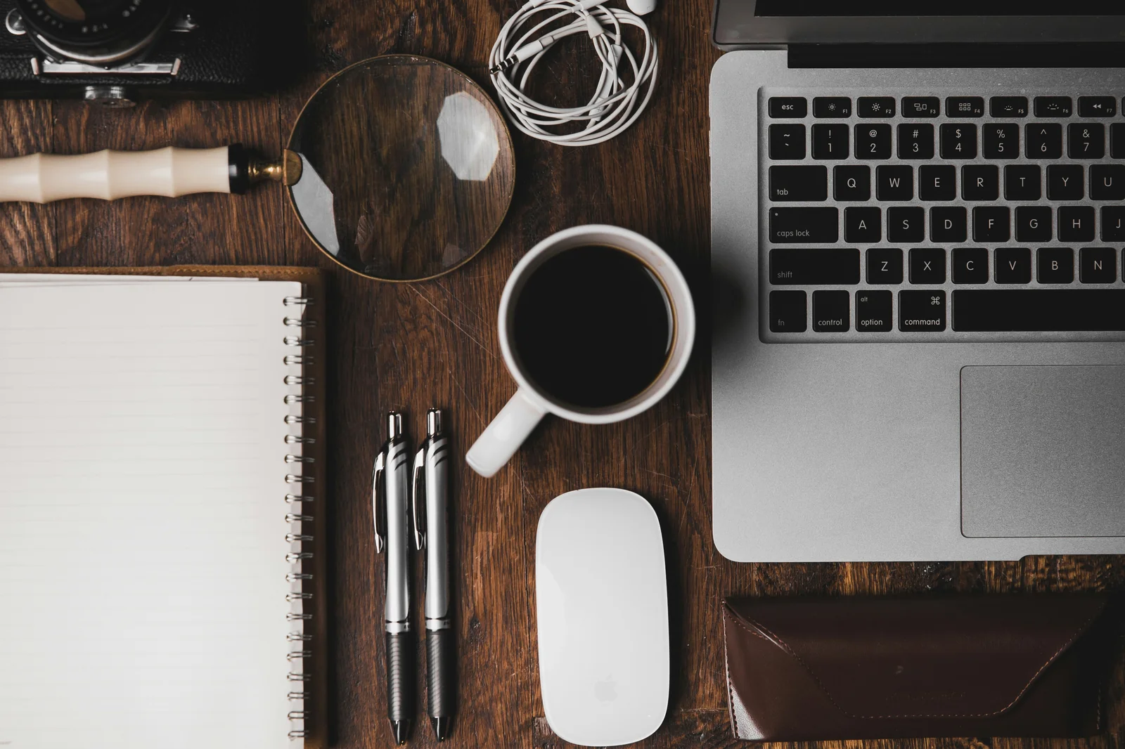 Laptop and notebook for home buyer research